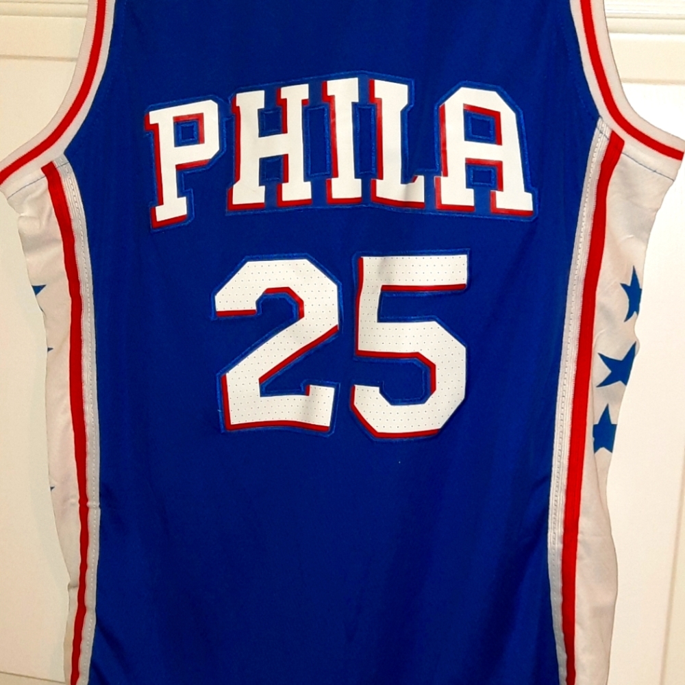 Philadelphia 76ers Ben Simmonds #25 Stubhub Jersey Sz. Large NWT